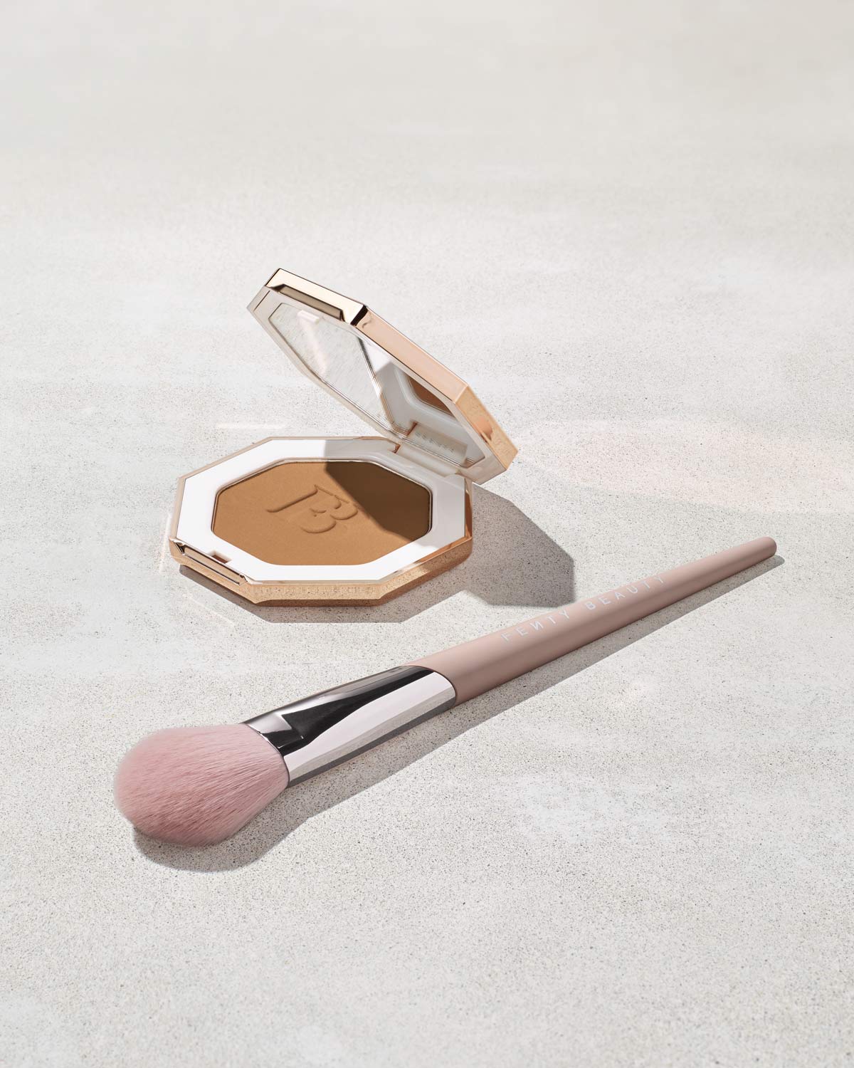 Sculpting Bronzer Brush 195 - Image 4