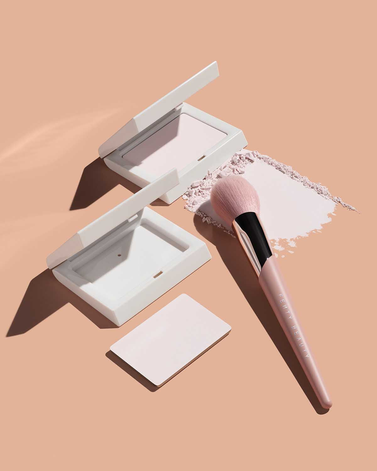 Invisimatte Instant Setting + Blotting Powder - Image 7