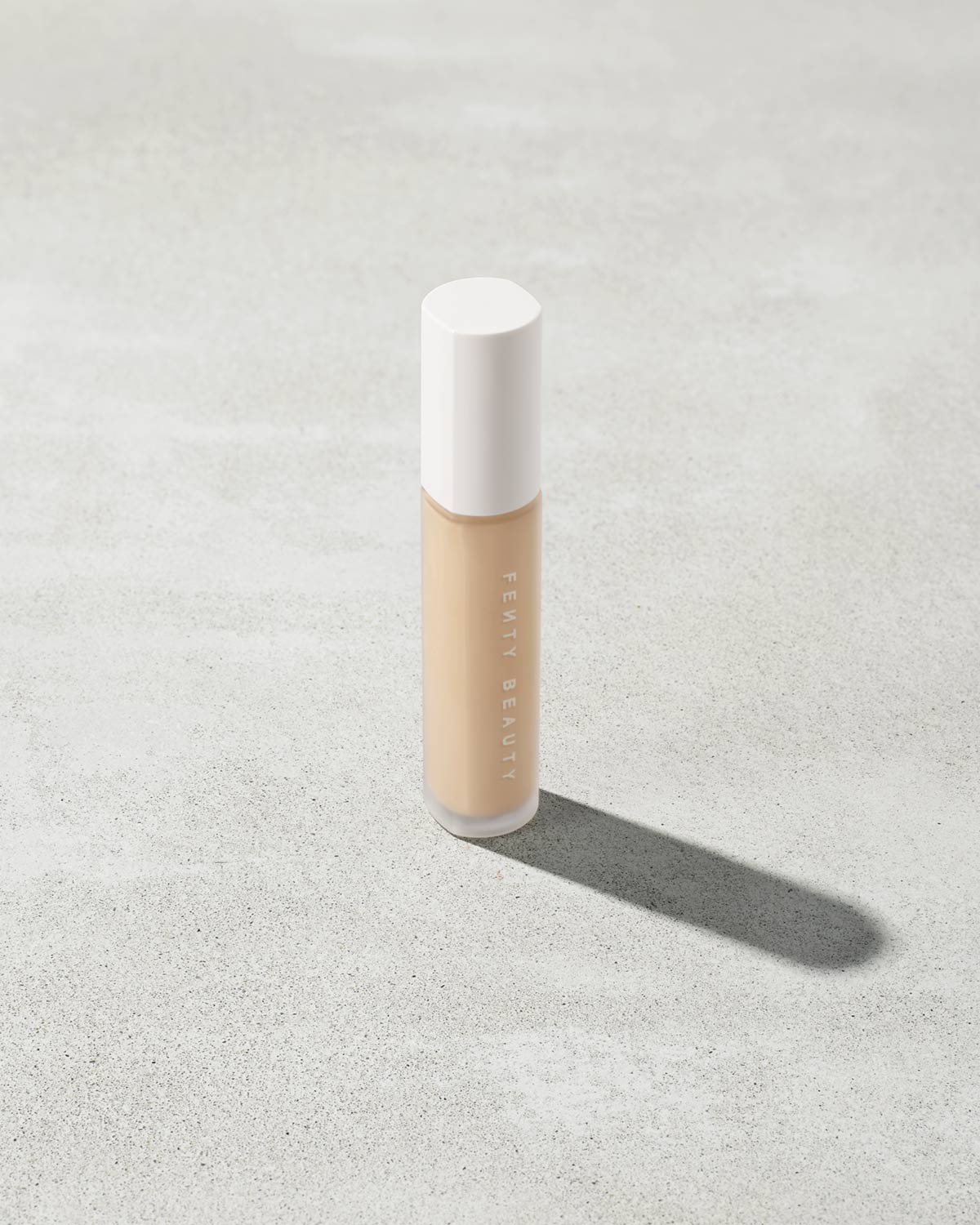 Pro Filt'r Instant Retouch Concealer — #150 - Image 9