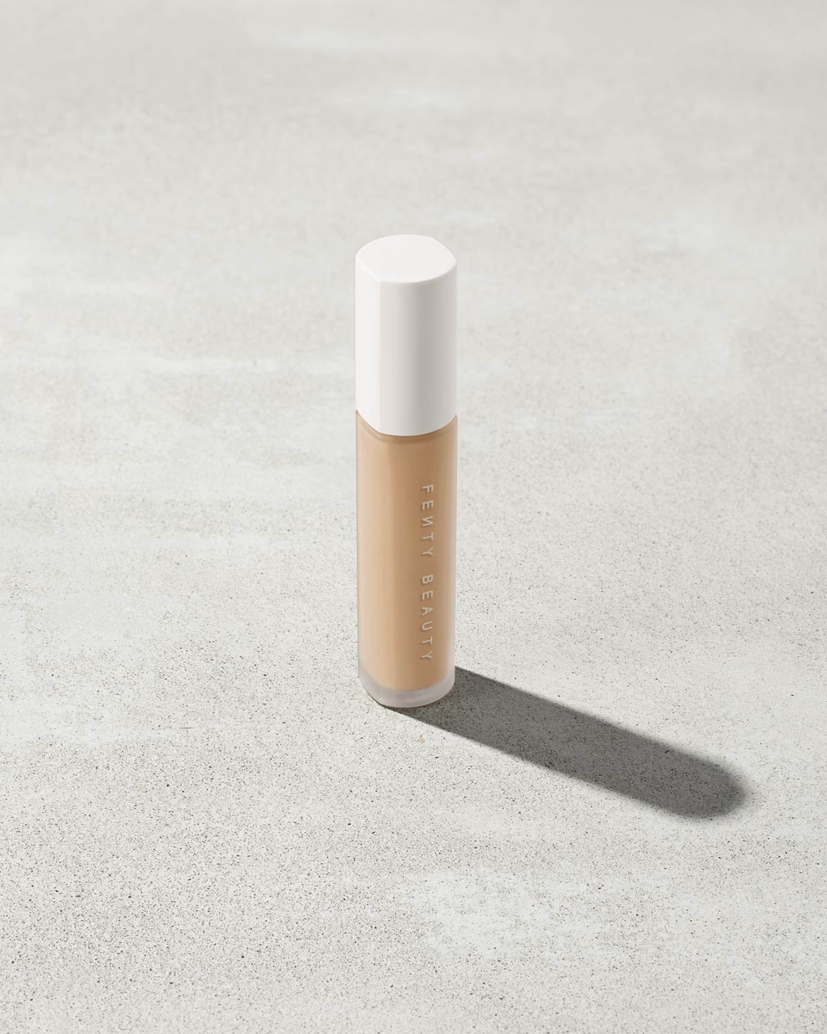 Pro Filt'r Instant Retouch Concealer — #230 - Image 9
