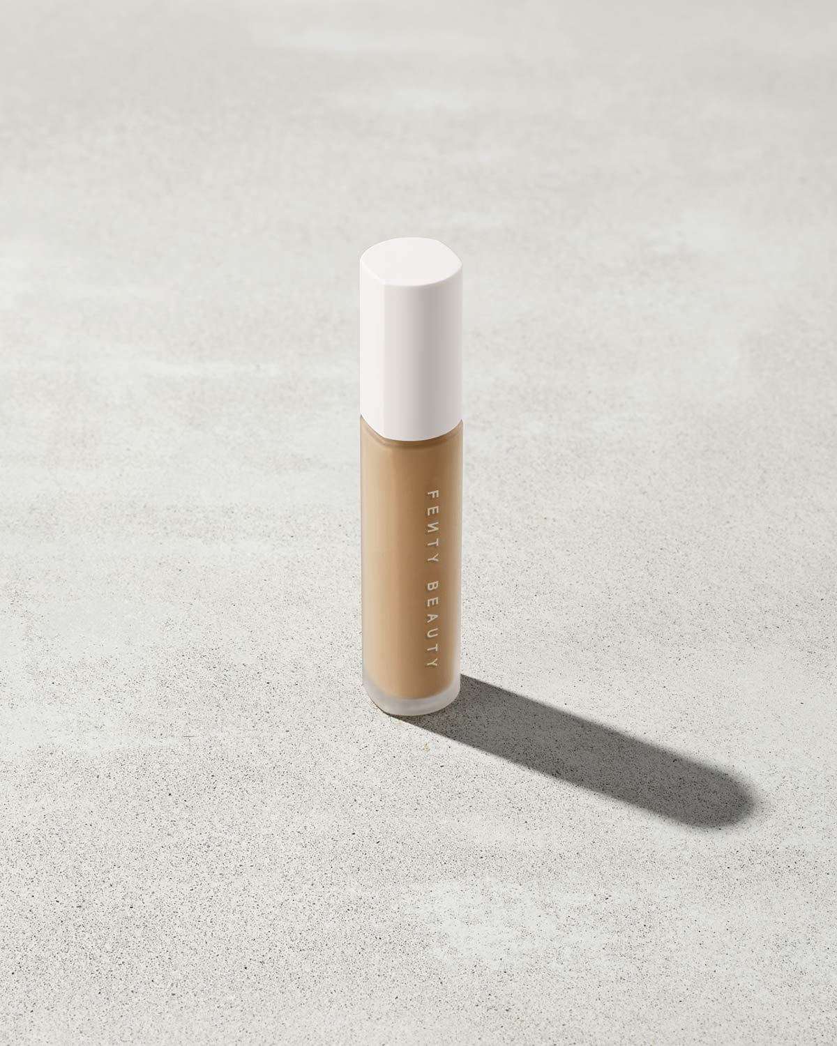 Pro Filt'r Instant Retouch Concealer — #260 - Image 9