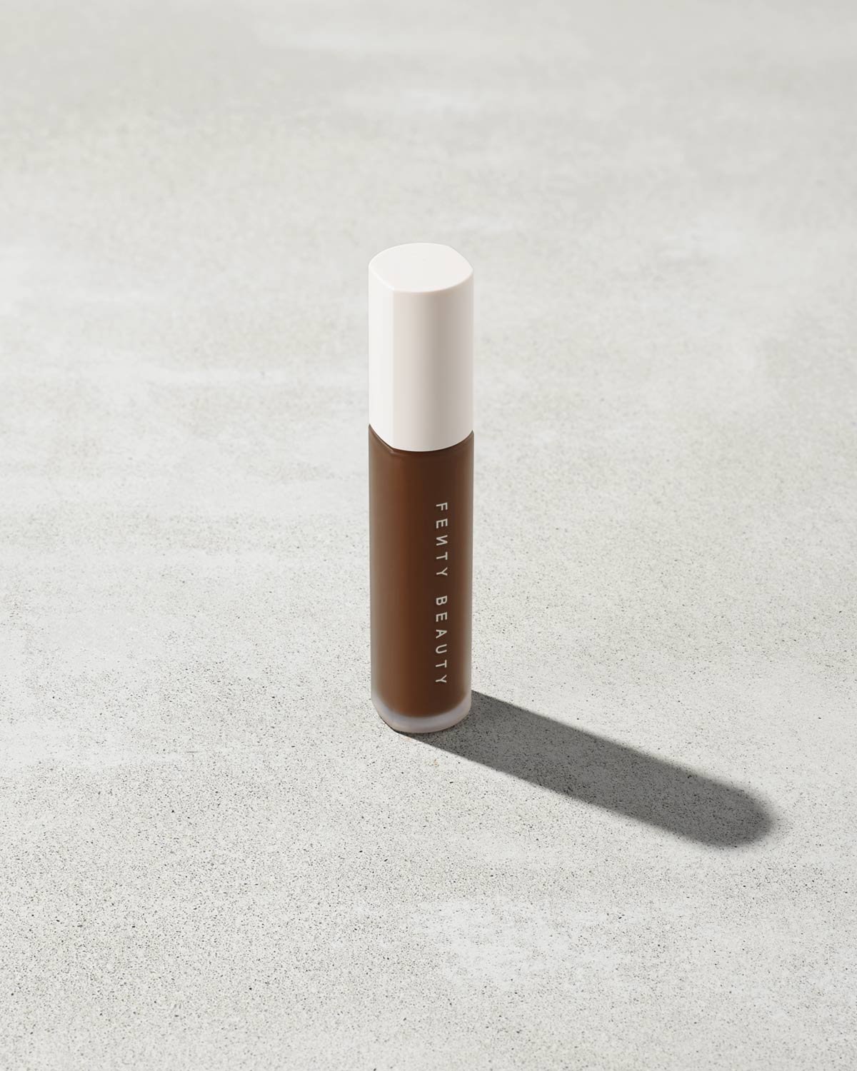 Pro Filt'r Instant Retouch Concealer — #490 - Image 9