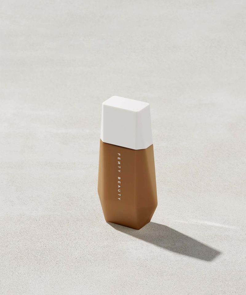 Eaze Drop Lightweight Blurring Skin Tint — 20