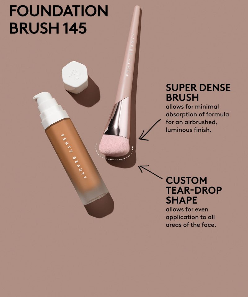 Alternative view of Foundation Brush 145