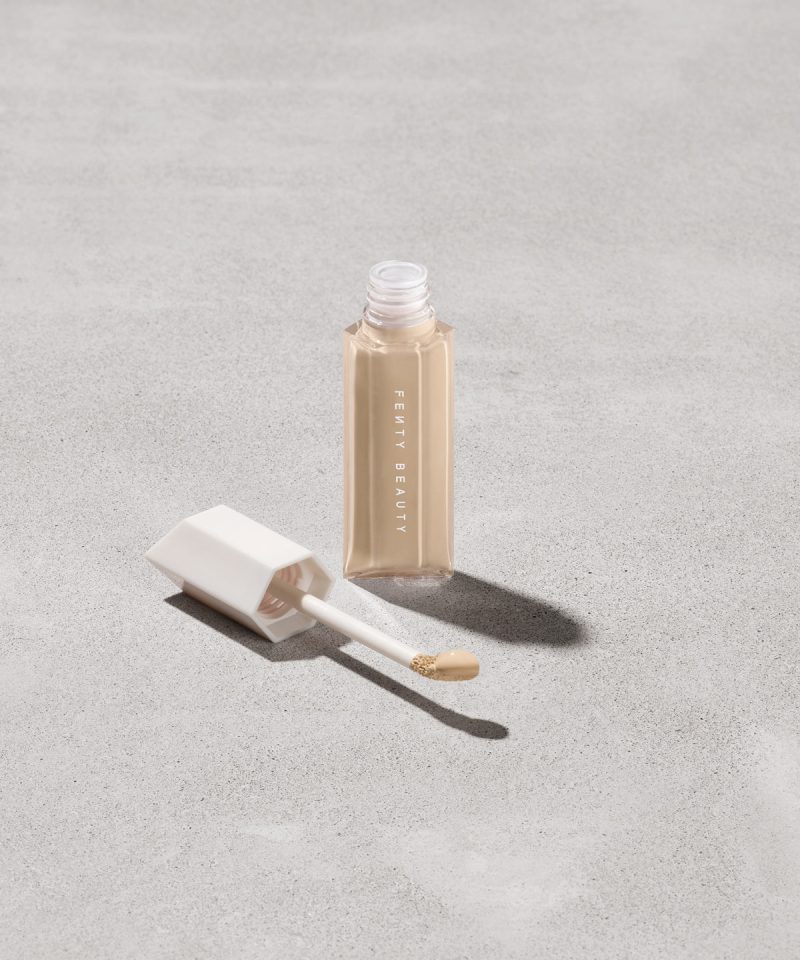 We're Even Hydrating Longwear Concealer — 190W