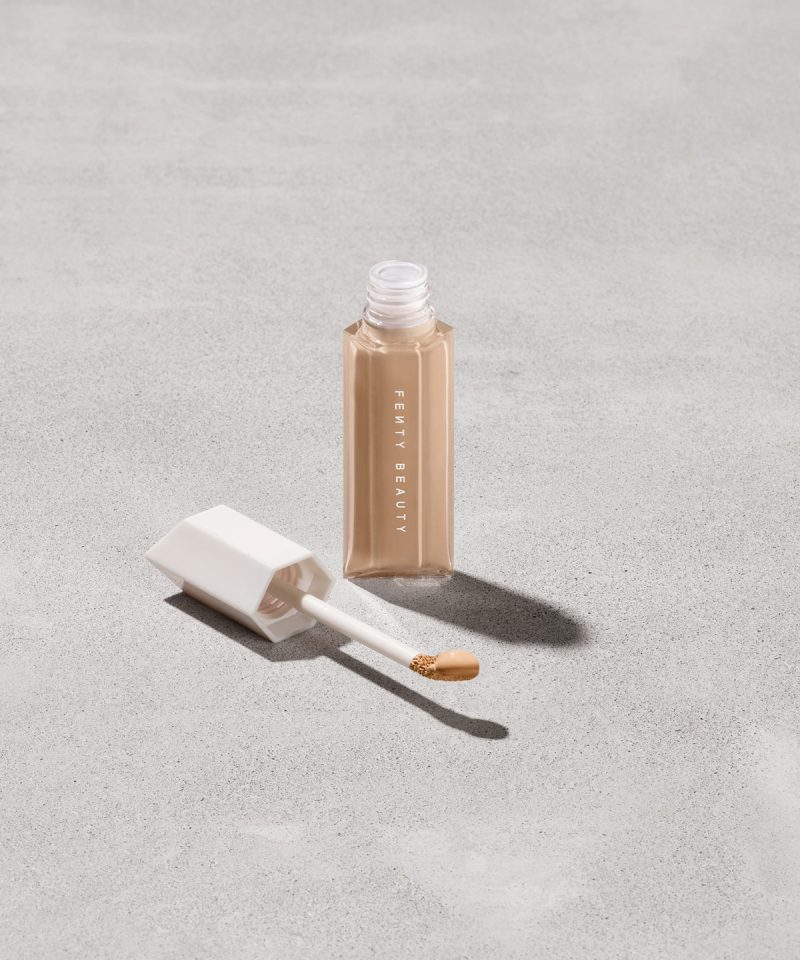 We're Even Hydrating Longwear Concealer — 240N