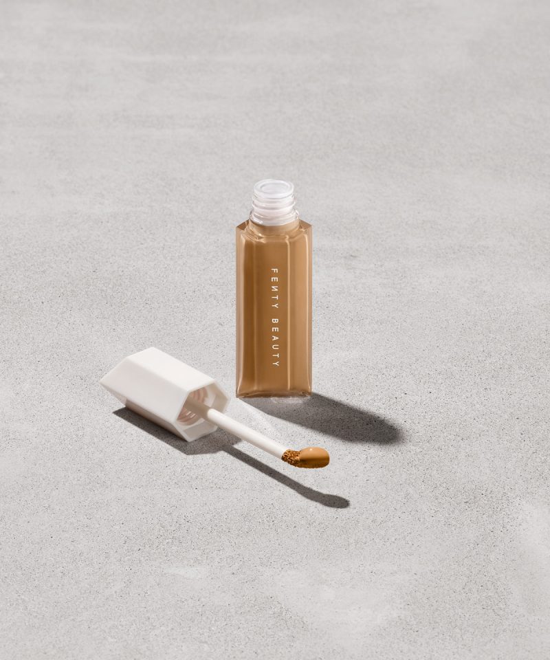 We're Even Hydrating Longwear Concealer — 330W