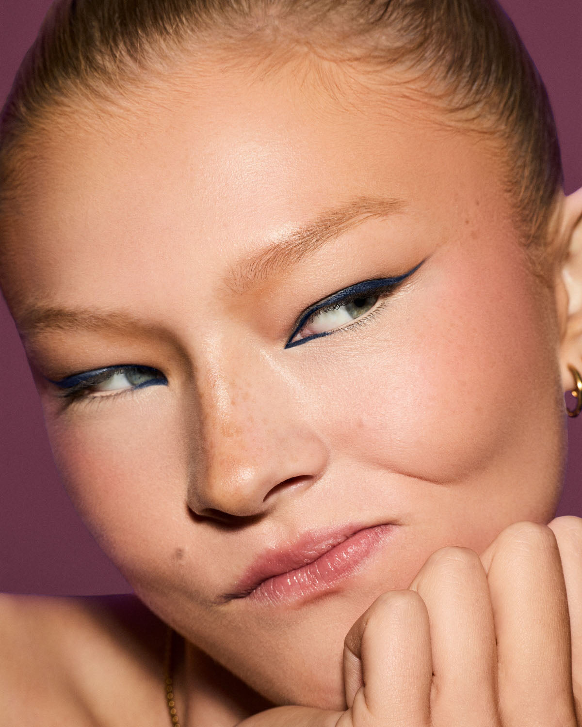 Fine Linez Lash Line-Enhancing Eyeliner — The Navy - Image 12