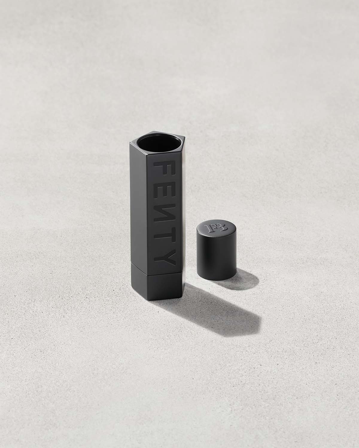 Fenty Icon The Case Semi-Matte Refillable Lipstick — Matte Black - Image 5